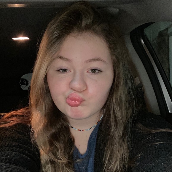 Meet your Posher, Autumn - Picture 1 of 1